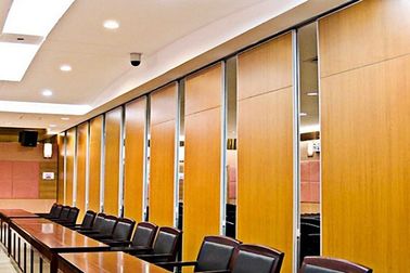 공간 절약 회의실을 위한 쉬운 임명 폴딩 그리고 작동 가능한 방음 칸막이벽