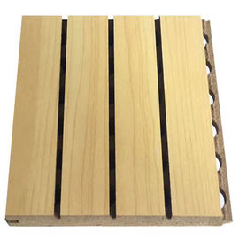 조립식으로 만들어진 구체적인 나무로 되는 홈이 있는 청각 패널 실내 홈이 있는 칸막이벽 패널