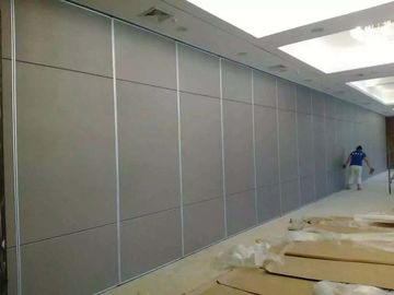건강한 증거 회의실 분할, 완성되는 직물 장식적인 나무로 되는 미끄러지는 접히는 벽