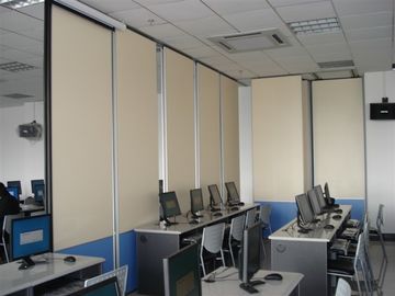 상업적인 사무실 작동 가능한 청각적인 칸막이벽 500 - 1200 mm 폭