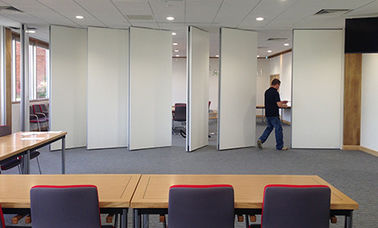 방음 나무로 되는 폴딩 사무실/회의실을 위한 움직일 수 있는 칸막이벽