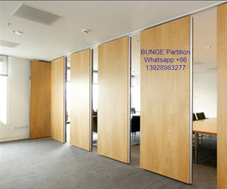 MDF + 알루미늄 작동 가능한 청각적인 움직일 수 있는 사무실 분할/나무로 되는 접게된 문