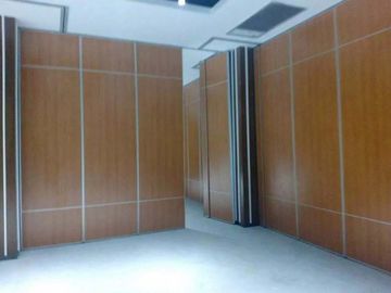 장식적인 현대 움직일 수 있는 건강한 증거 사무실 칸막이벽 MDF + 알루미늄 물자