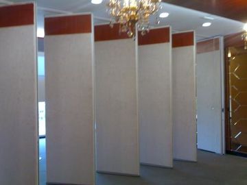 대중음식점 청각적인 칸막이벽, 천장 알루미늄 작동 가능한 벽 체계에 지면