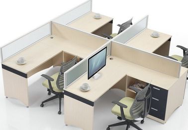 4명의 사람들/목제 컴퓨터 책상 사무실 오두막 분할을 위한 상업적인 사무용 가구 분할