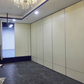 회의실을 위한 65 mm 칸막이벽 방음 작동 가능한 벽을 접히는 호텔