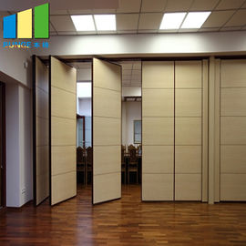 현대 실내 사무실 중단된 학력별 반편성을 가진 이동하는 작동 가능한 칸막이벽