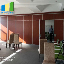 사무실/연회실을 위한 임시 청각적인 방음 접을 수 있는 작동 가능한 미끄러지는 칸막이벽
