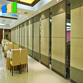 방음 미끄러지는 칸막이벽 대중음식점 회의실을 위한 표면 4 미터 직물
