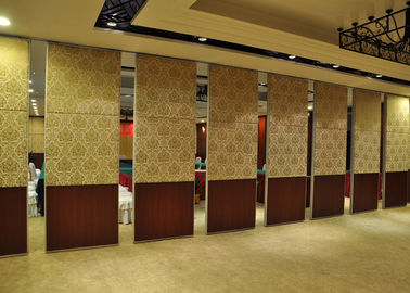 회의실 움직일 수 있는 칸막이벽, 미닫이 문을 가진 알루미늄 칸막이벽